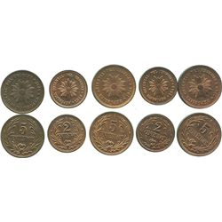 Lot of 5 Uruguay copper minors: 5 centesimos 1946, 1947 and 1949; 2 centesimos 1946 and 1949.