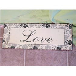 Metal Porcelain "love" Sign