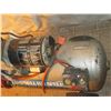 Image 4 : Campbell Hausfeld 2hp Air Compressor
