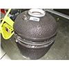 Image 1 : Vision grills heavy ceramic cooker