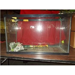 Large Glass Tank (Fish or Reptiles) approx 30x 12" x H 19