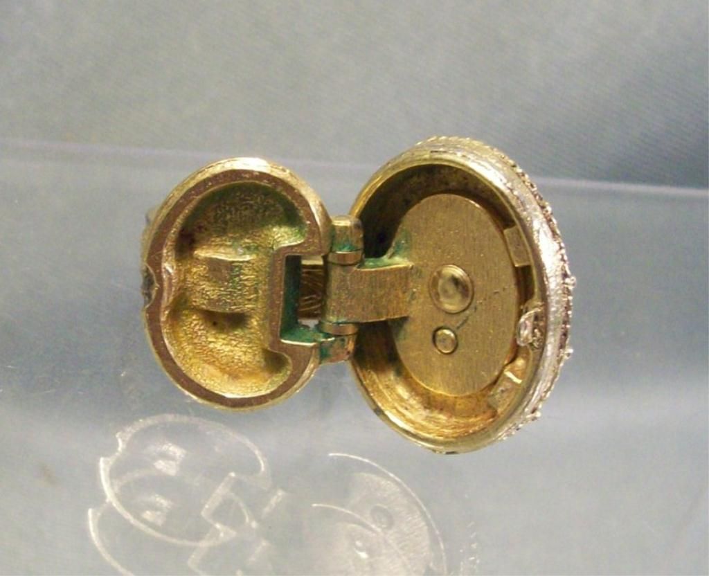 Vintage Vanda Cameo Perfume Locket Ring