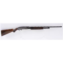 Winchester Mdl 42 Cal .410 SN:163641Factory skeet pump action shotgun. Blued  finish with select che
