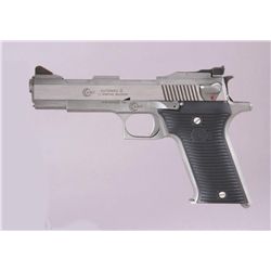 AMT Mdl Automag II Cal .22mag SN:H34723Single action semi auto pistol chambered in  .22 magnum. Stai