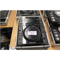 PIONEER CDJ2000 MULTI-PLAYER DJ TURN TABLE SYSTEM