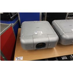 NEC GT5000 LARGE SCALE PROJECTOR