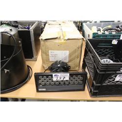 MULTI BULB FLOOD LIGHT WITH BLACK VELCRO STRAPS