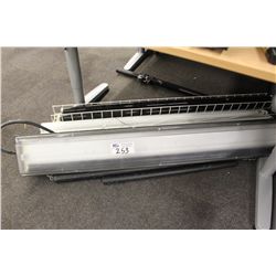 BLACK LIGHT, 2 NEON LIGHTS & LIGHT POLES