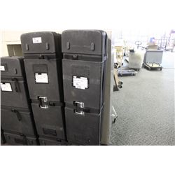 DA-LATE TRAVEL CASE WITH 3 SECTIONS OF BLACK