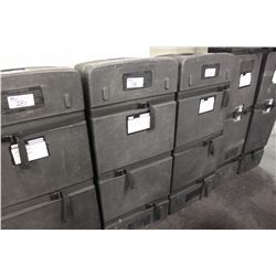 DA-LATE TRAVEL CASE WITH 3 SECTIONS OF BLACK LIGHT