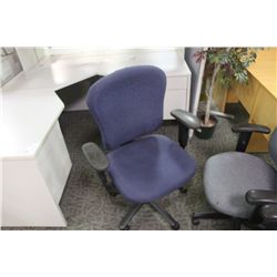 BLUE HIGHBACK MULTILEVER EXECUTIVE CHAIR