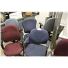 Image 1 : LOT OF APPROX 20 OFFICE CHAIRS