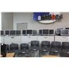 Image 1 : LOT OF 24 HP 17" MONITORS