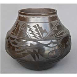 Carmelita Dunlap (1925-1999), San Ildefonso Pueblo Southwest, Sig…