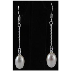 2.67g White Drop Freshwater Pearl Dangle Silver Earring