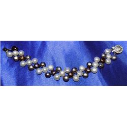 7 Inch Siopao Pearl Bracelet White-Black Philippines