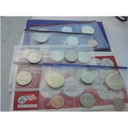 2004 MINT SET, P&D PLUS QUARTERS, 22 COINS TOTAL