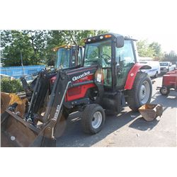 2004 RED MASSEY FERGUSON Q940 LOADER