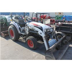 BOBCAT CT 235 30HP TRACTOR (690 HRS) WITH TRACTOR