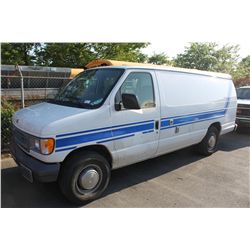 2001 WHITE FORD E250 ECONOLINE VAN 98,747KM GAS