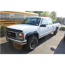 2000 WHITE GMC SIERA 3500 4DR P/U 265,778KM GAS