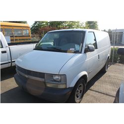 2001 WHITE CHEVROLET ASTRO CARGO VAN 376,982KM GAS