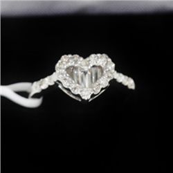 3.93g 14k White Gold Diamond Ring