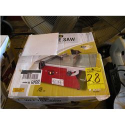 Flor Craft 7" wet tile saw