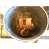 Image 1 : chain hoist