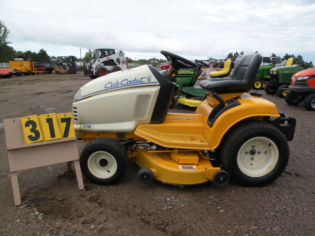 Cub Cadet 2186 SN 1E251G30083