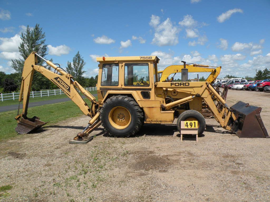 Ford 755 backhoe, sn