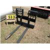 Image 1 : 48" walk-thru pallet fork- new