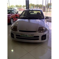 TO REQUEST: Renault Clio 3L V6  F1 Spec (Rear Motor) 200KW Spec (only 4 in SA) 50,000 KMS