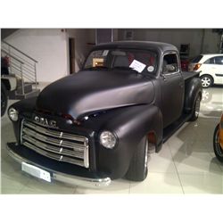 TO REQUEST:GMC 1948 V8 302/351 Custom low top, Hydrolic tilst, Mat/Carbon 20" Wheels :3x Show winner