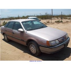 1990 - FORD TAURUS