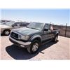 Image 2 : 2001 - TOYOTA TACOMA