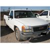 Image 1 : 2004 - GMC SIERRA