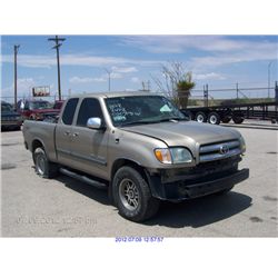 2004 - TOYOTA TUNDRA