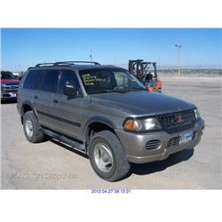 2000 - MITSUBISHI MONTERO