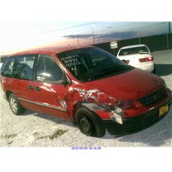 1998 - PLYMOUTH VOYAGER