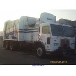 2000 - PETERBILT320
