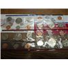 Image 2 : 1987 & 88 US MINT SETS (UNC) P/D (WITH ENVELOPES)