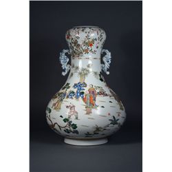 Famille Rose Garlic Bulb Vase Ni Yu Tang Zhi