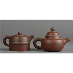 Pair of Chinese Yixing Tea Pots Maker's Mark