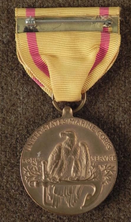 WWII US MARINE CORPS CHINA SERVICE MEDAL & RIBBON-ORIG