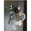 Image 1 : 7 Decorative Pieces