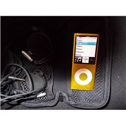 IPOD Gold 8GB Works With Head Phones & Case