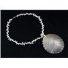 Image 2 : 162.00 CTW FRESHWATER CAPIZ PENDANT/MOTHER OF PEARL 24"