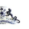 Image 3 : Blue & white dragon-handled Moonflask