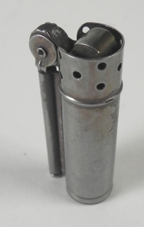 WWII GI SERVICE COMBAT FIELD LIGHTER BY DUNHILL